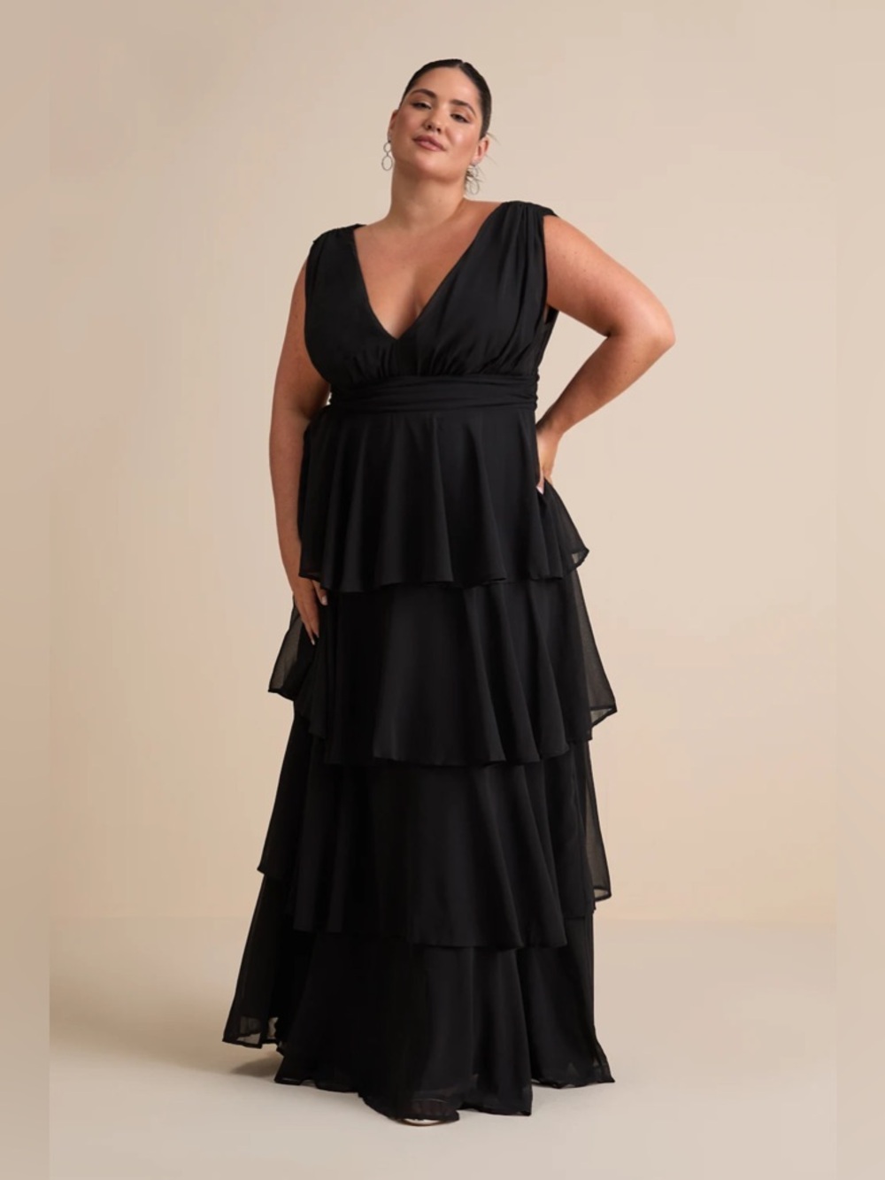Lulus Dramatic Entrance Black Tiered V-neck Maxi Dress 1X